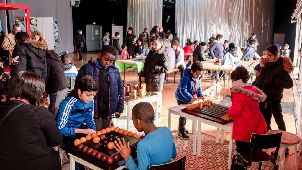 Attirer de nouveaux publics culturels grâce à l'immersion